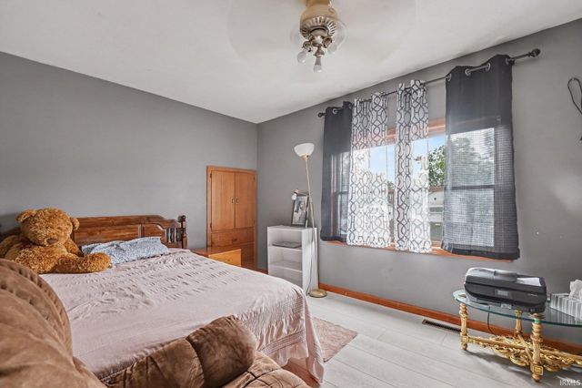 1429 ElReno Street, Elkhart, IN 46516