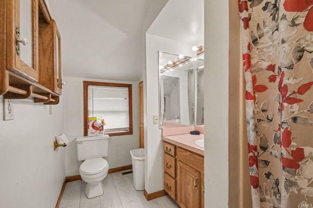 1429 ElReno Street, Elkhart, IN 46516
