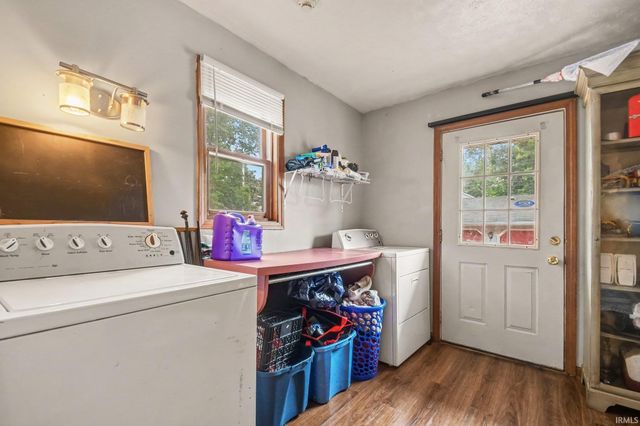 1429 ElReno Street, Elkhart, IN 46516