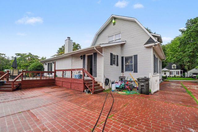 1429 ElReno Street, Elkhart, IN 46516
