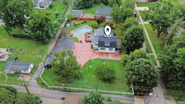 1429 ElReno Street, Elkhart, IN 46516