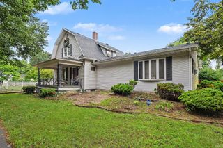 1429 ElReno Street, Elkhart, IN 46516