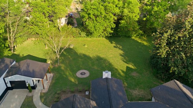 301 Rosebrook Dr, Gallatin, TN 37066