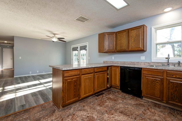 1340 W Mesa Drive, Nixa, MO 65714