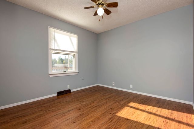 1340 W Mesa Drive, Nixa, MO 65714