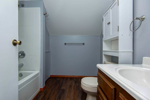 1340 W Mesa Drive, Nixa, MO 65714