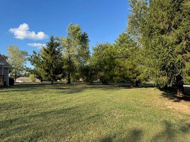 1340 W Mesa Drive, Nixa, MO 65714