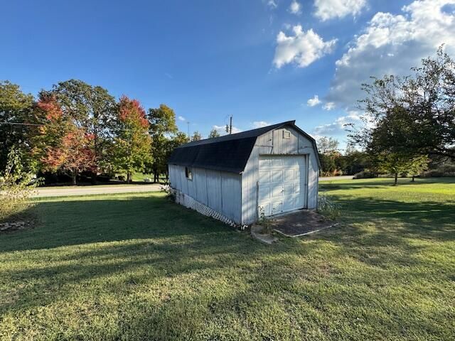 1340 W Mesa Drive, Nixa, MO 65714