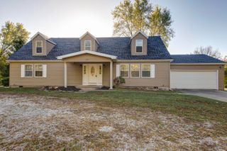 1340 W Mesa Drive, Nixa, MO 65714