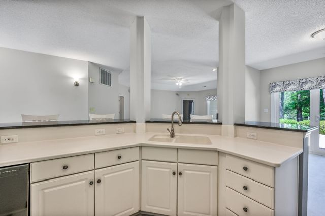 1802 Spinnaker Dr., North Myrtle Beach, SC 29582
