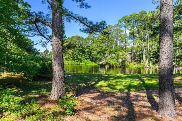 1802 Spinnaker Dr., North Myrtle Beach, SC 29582