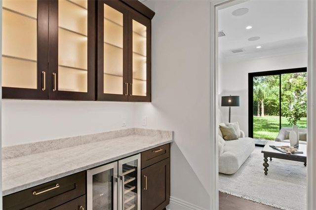 3006 S EMERSON STREET, Tampa, FL 33629