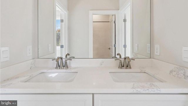 4 ELDERBERRY DRIVE, Medford, NJ 08055