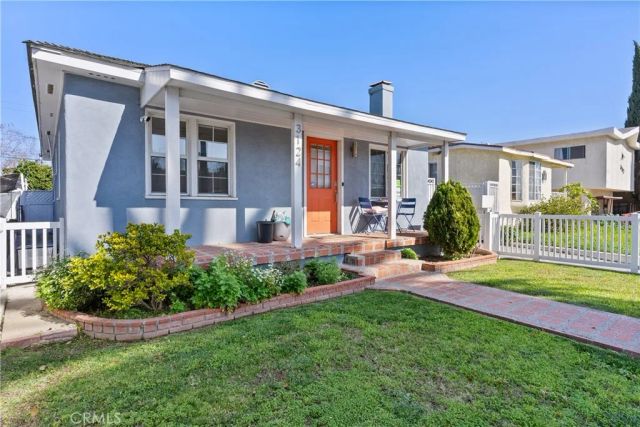 3124 Helms Avenue, Los Angeles, CA 90034