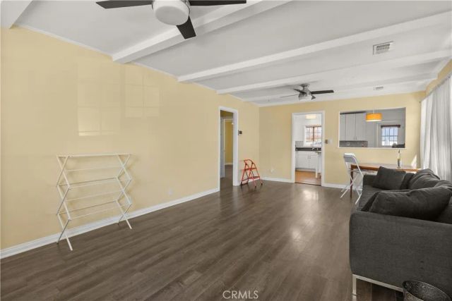 3124 Helms Avenue, Los Angeles, CA 90034