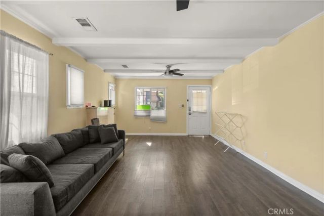 3124 Helms Avenue, Los Angeles, CA 90034