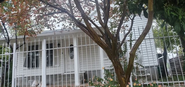 622 Baylor, San Antonio, TX 78204