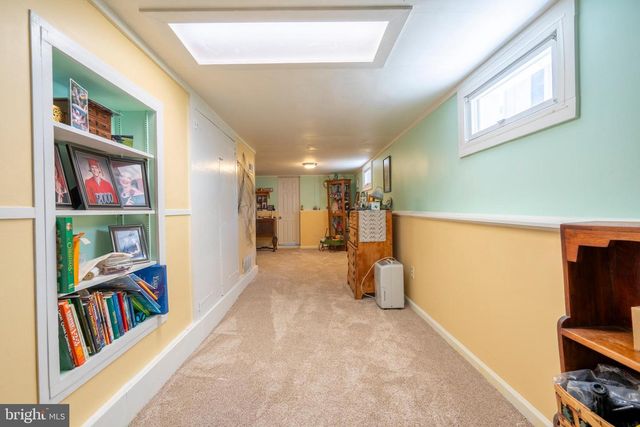 113 PENN ST, Pennsburg, PA 18073