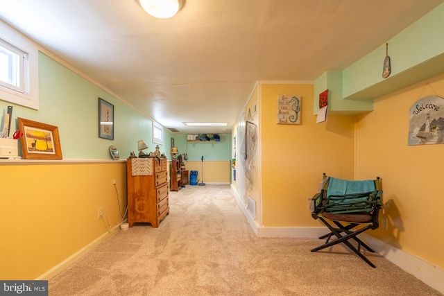 113 PENN ST, Pennsburg, PA 18073