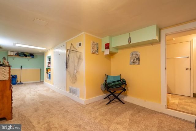 113 PENN ST, Pennsburg, PA 18073