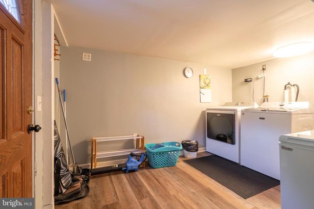 113 PENN ST, Pennsburg, PA 18073