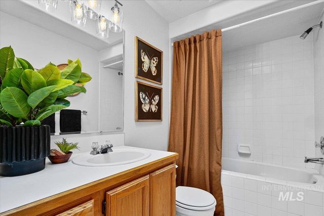 4488 N Crimson Pl., Boise, ID 83703