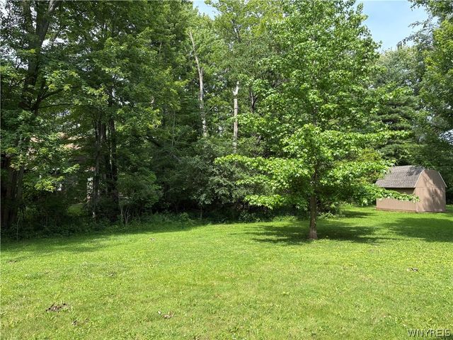 4884 Bussendorfer Road, Orchard Park, NY 14127