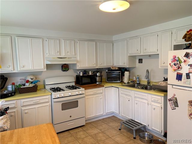 4884 Bussendorfer Road, Orchard Park, NY 14127