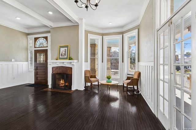 339 W Woodlawn Ave, San Antonio, TX 78212