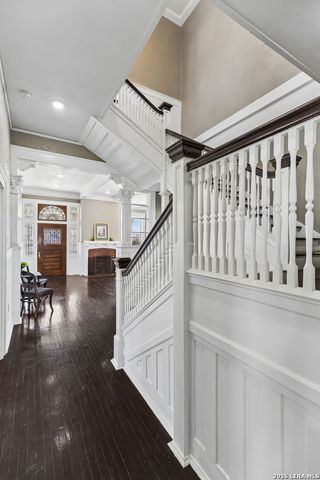 339 W Woodlawn Ave, San Antonio, TX 78212