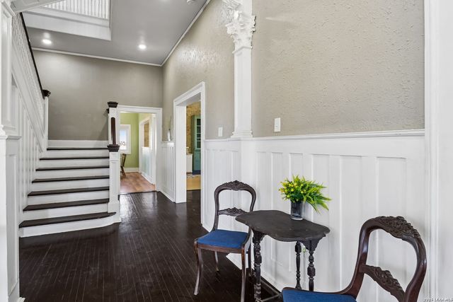 339 W Woodlawn Ave, San Antonio, TX 78212