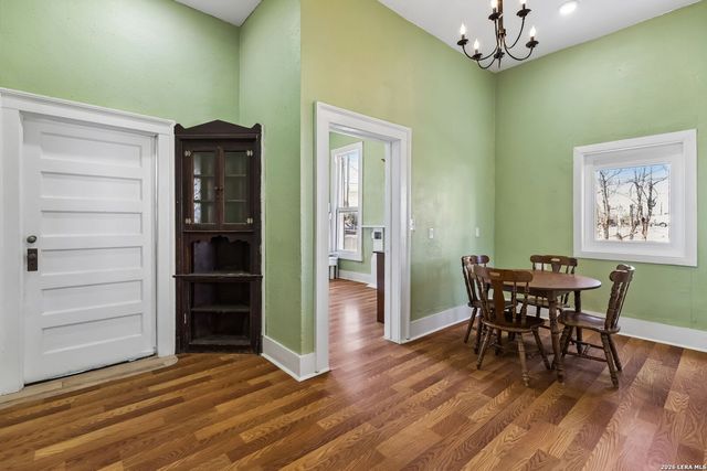 339 W Woodlawn Ave, San Antonio, TX 78212