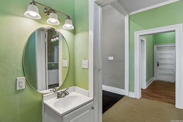 339 W Woodlawn Ave, San Antonio, TX 78212