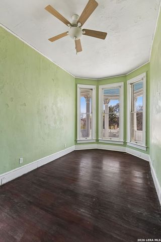 339 W Woodlawn Ave, San Antonio, TX 78212