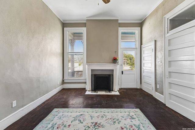 339 W Woodlawn Ave, San Antonio, TX 78212