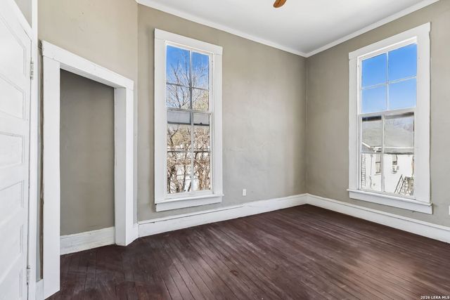 339 W Woodlawn Ave, San Antonio, TX 78212