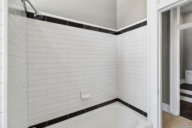 339 W Woodlawn Ave, San Antonio, TX 78212