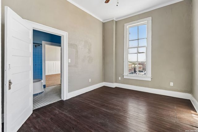 339 W Woodlawn Ave, San Antonio, TX 78212