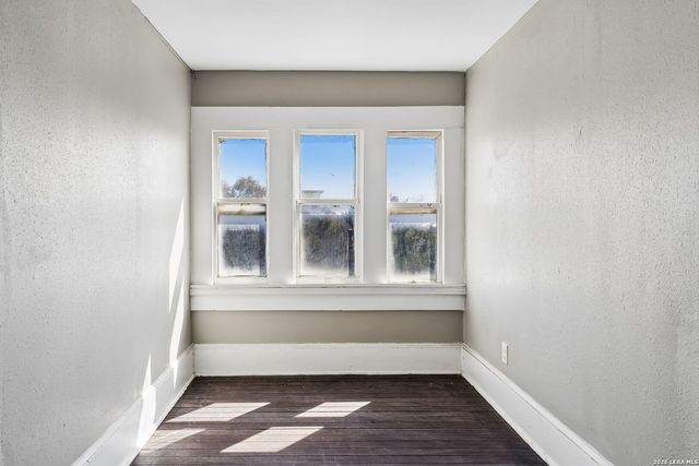 339 W Woodlawn Ave, San Antonio, TX 78212