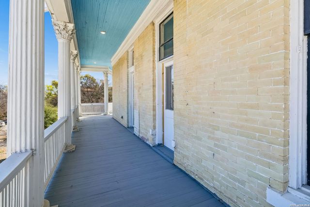 339 W Woodlawn Ave, San Antonio, TX 78212