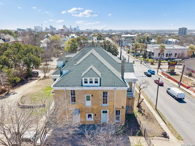 339 W Woodlawn Ave, San Antonio, TX 78212