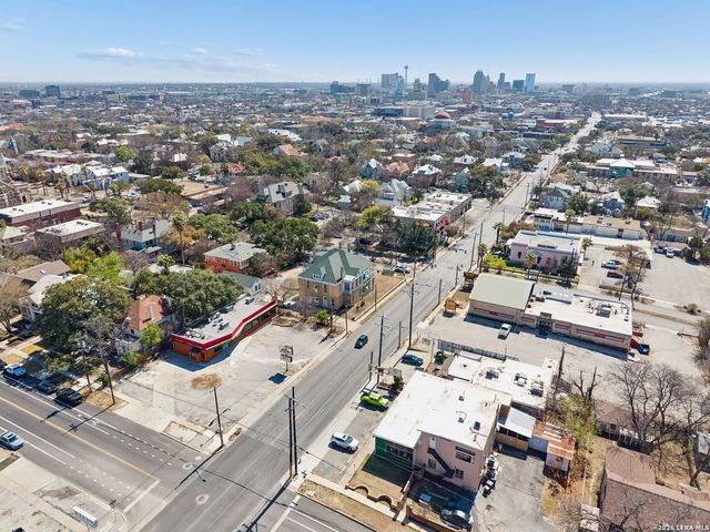 339 W Woodlawn Ave, San Antonio, TX 78212