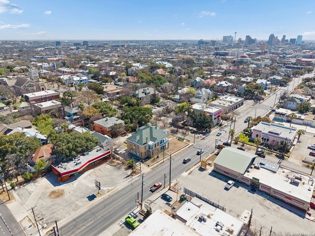 339 W Woodlawn Ave, San Antonio, TX 78212