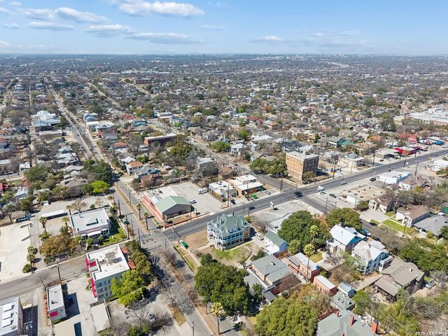 339 W Woodlawn Ave, San Antonio, TX 78212