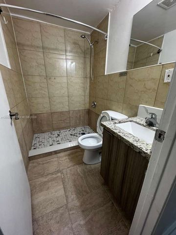 1121 NW 40th St 1, Miami, FL 33127