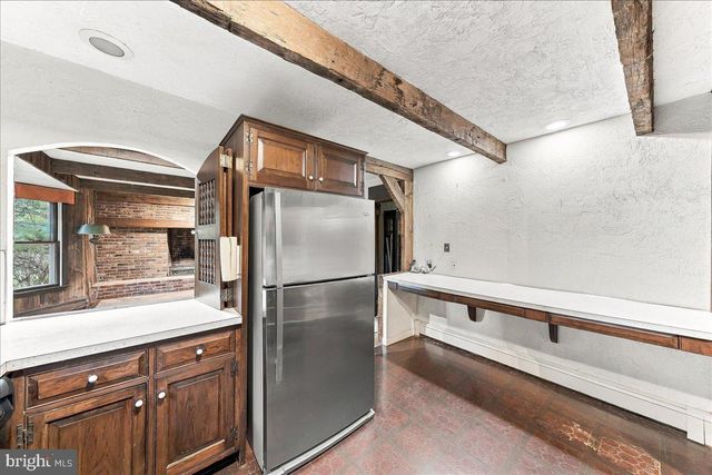 1422 BOBOLINK LN, West Chester, PA 19382