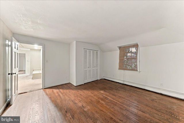 1422 BOBOLINK LN, West Chester, PA 19382