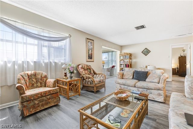 7079 Esquire CT, Fort Myers, FL 33919