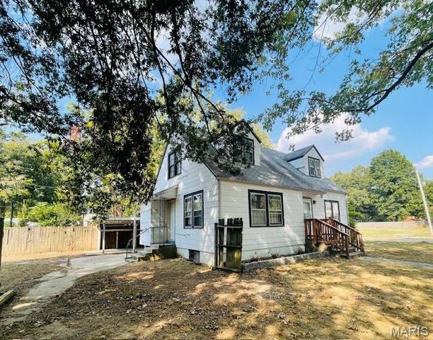 102 Ruth Street, Sikeston, MO 63801