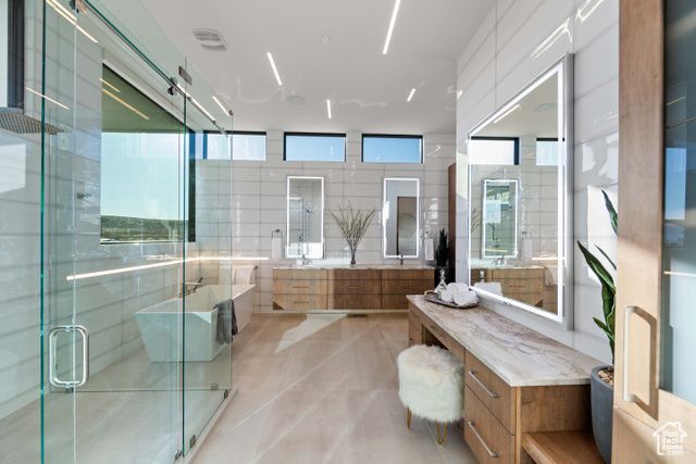 3558 S CYPRESS RD, Hurricane, UT 84737